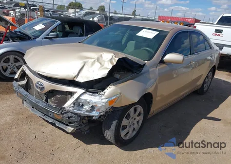 2010 Toyota Camry Le from USA, damaged, VIN 4T1BF3EK2AU036054